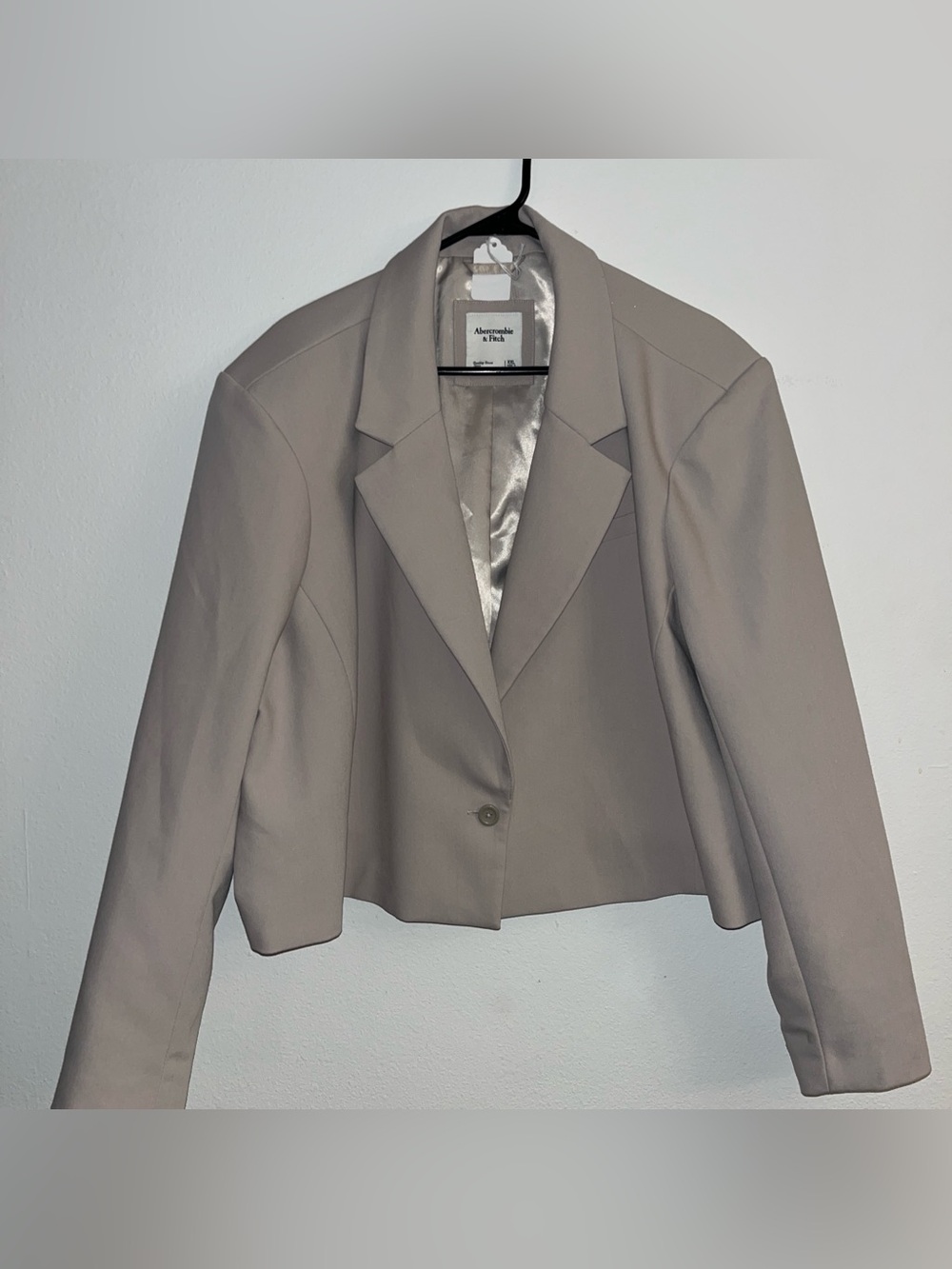 Abercrombie & Fitch Women’s cropped Blazer suit jacket in light tan XXL new